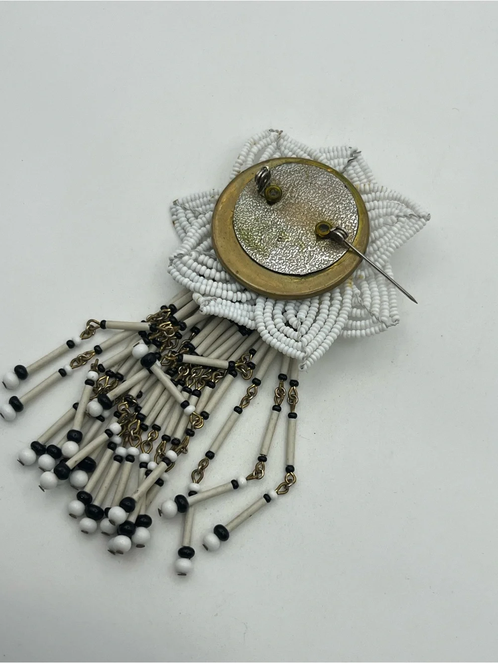 Cameo seed beed tassel oversized brooch pin white gold black vintage